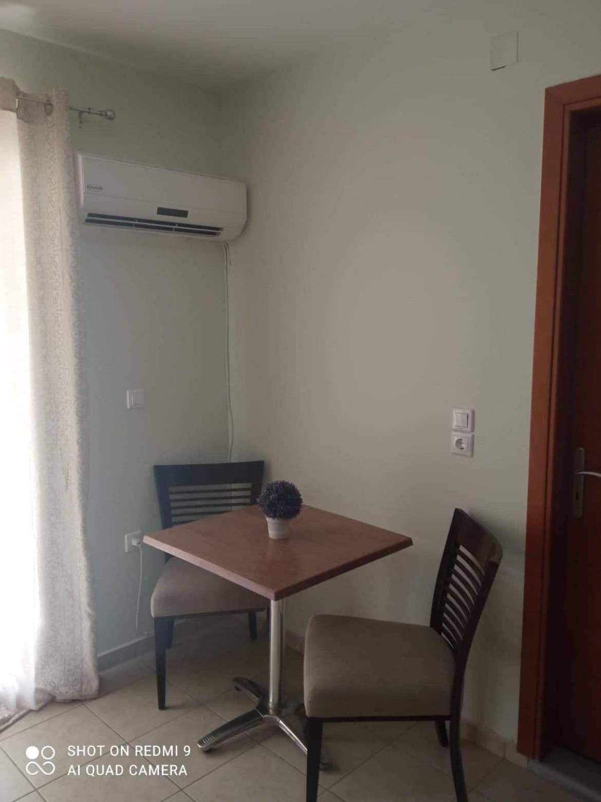 Vasilis Travlos Apartment Порос Экстерьер фото